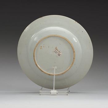 TALLRIK, kompaniporslin. Qing dynastin, Qianlong (1736-95).