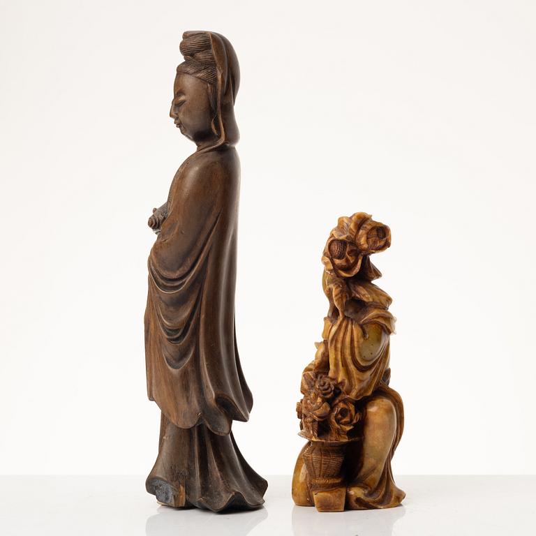 Skulpturer, två stycken, bambu och sten. Sen Qingdynasti.