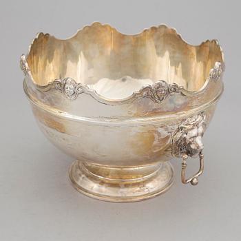 SKÅL, silver, William Hutton & Sons, Sheffield, England, 1909. Vikt ca 820g.