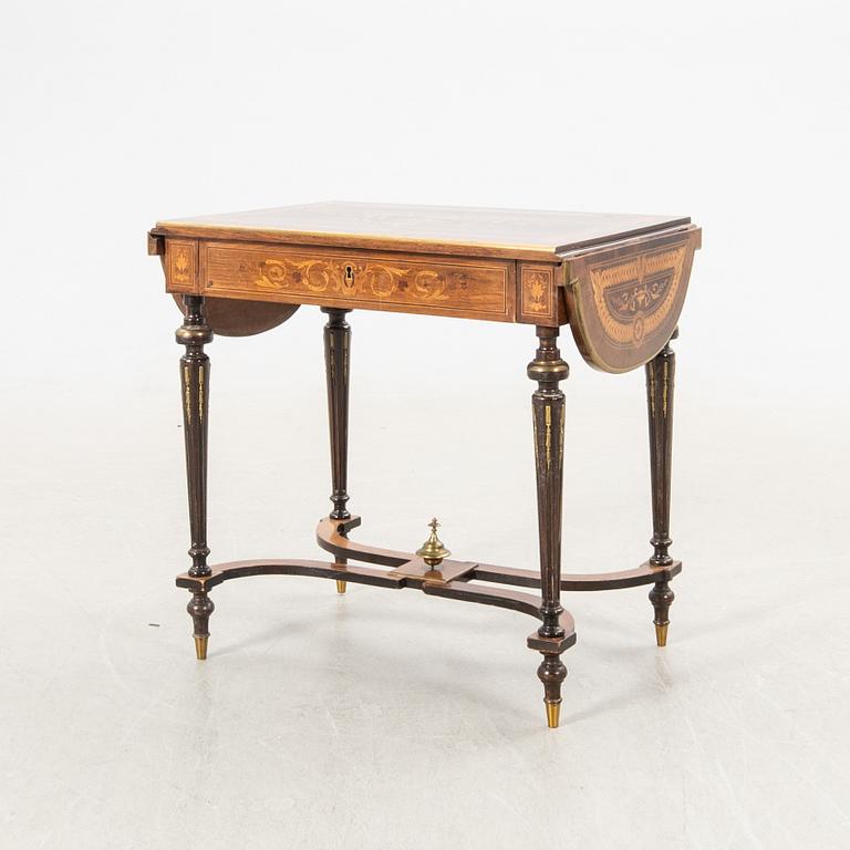 Table, Louis XVI style, 20th century.