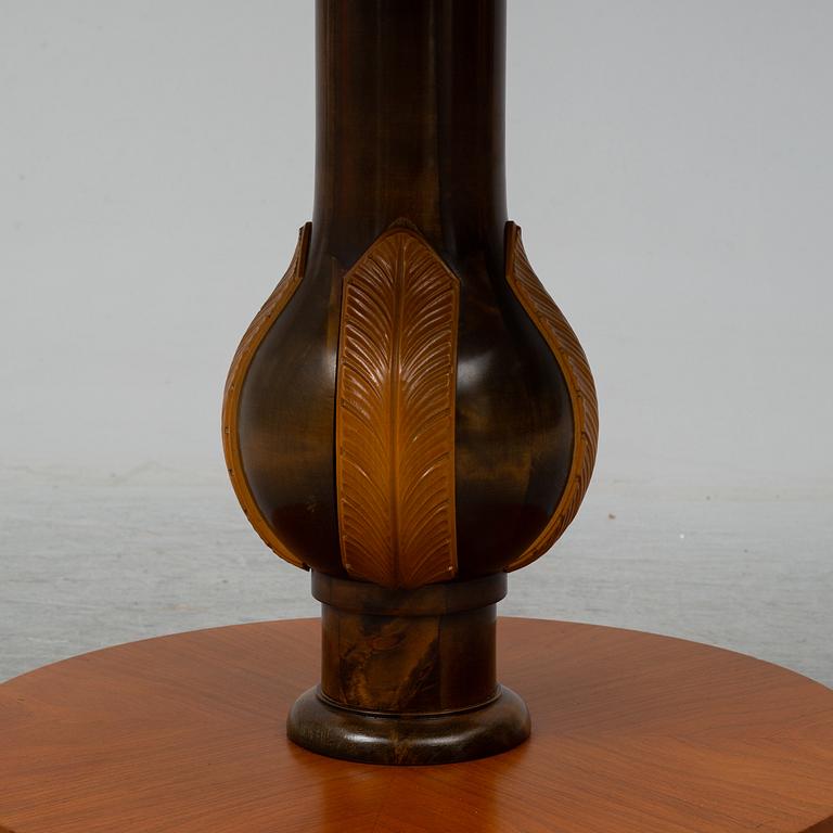 a 1930's-/40's table by Mjölby Intarsia.