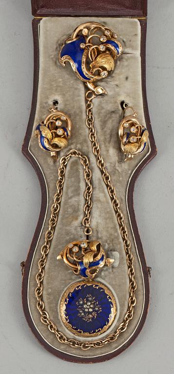A Russian mid 19th century set of jewelery, original box marked Gustav Fabergé.
