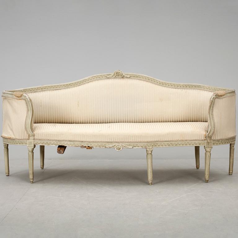 BADKARSSOFFA, gustaviansk stil, 1800-talets slut.