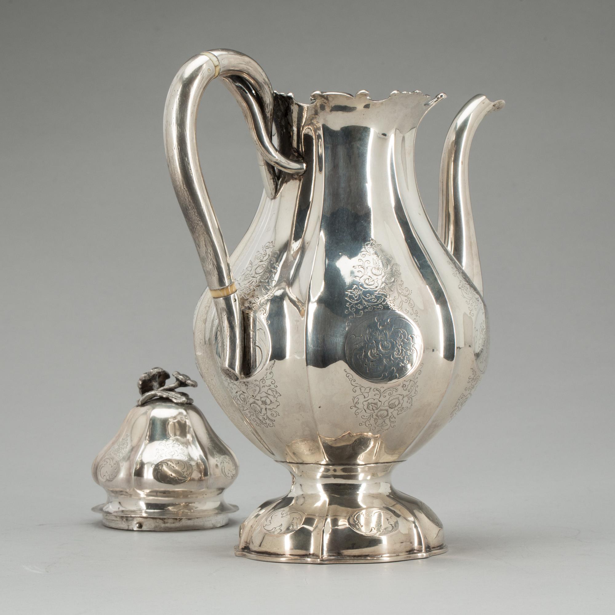 KAFFEKANNA, silver Dahlgren 1853. Vikt ca 590 gram.