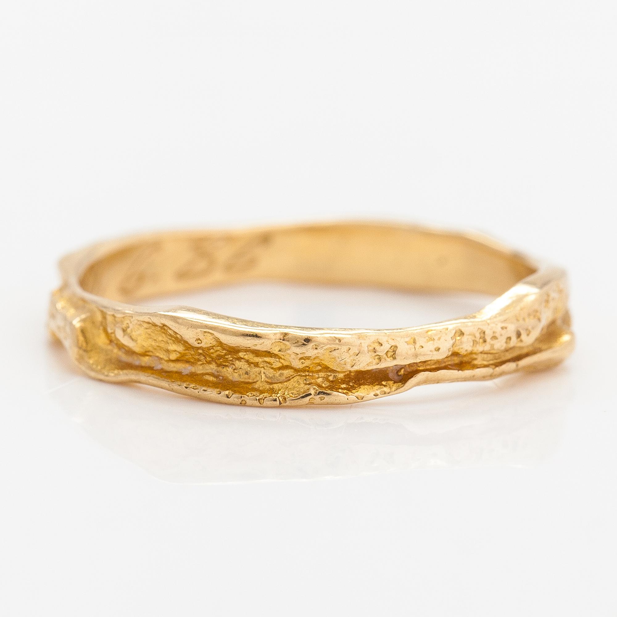 Björn Weckström, Ring "Lapp gold lukko", 18K guld. Lapponia 1986.
