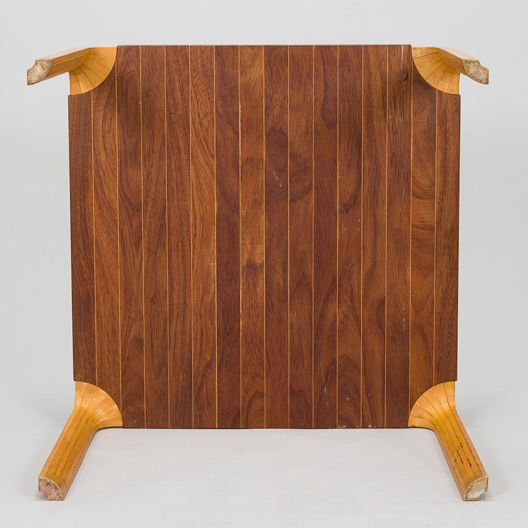 Alvar Aalto, soffbord, modell MX800B för Artek, 1960-tal.