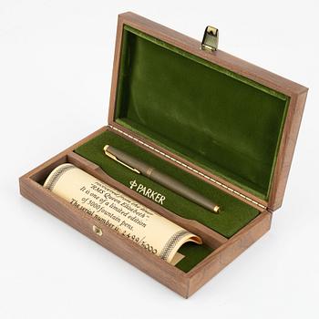 Parker, Pen, RMS Queen Elizabeth, number 2499/5000.