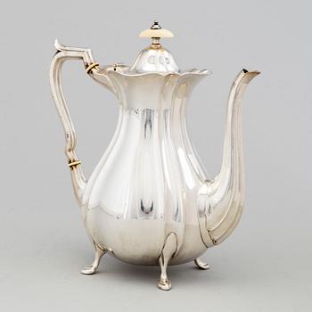 A SILVER COFFEPOT by Guldsmedsaktiebolaget GAB, Stockholm 1924.