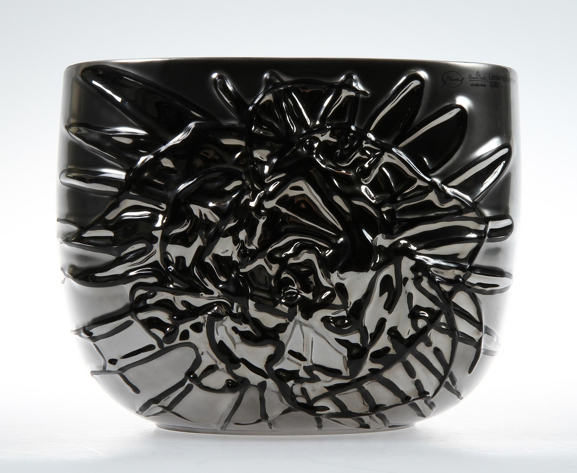 SALLADSSKÅL, porslin,"Suomi", Timo Sarpaneva och Otto Piene, Rosenthal studio-linie.