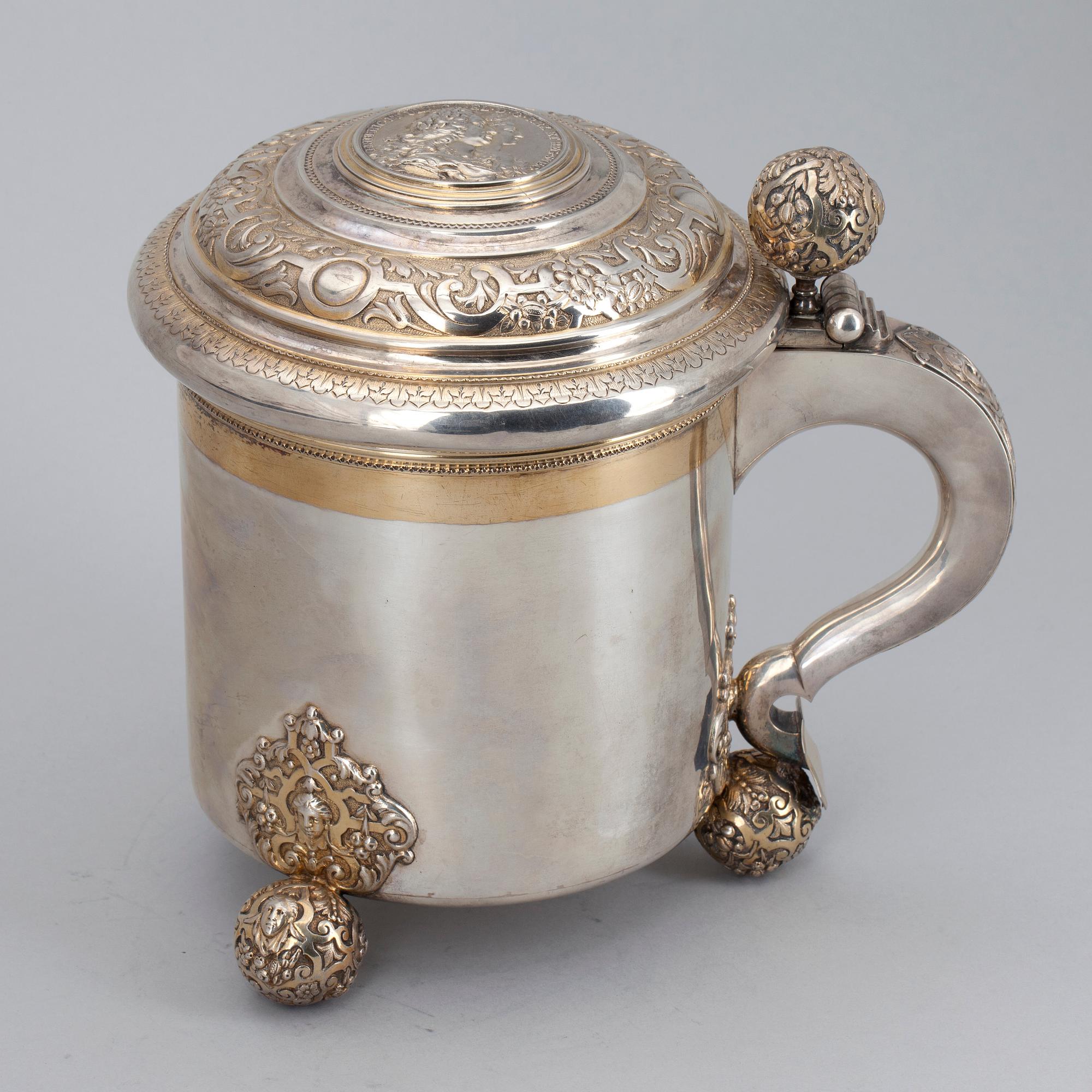 DRYCKESKANNA, silver, barockstil, Möllenborg, Stockholm 1904. Vikt ca 1600 gram.