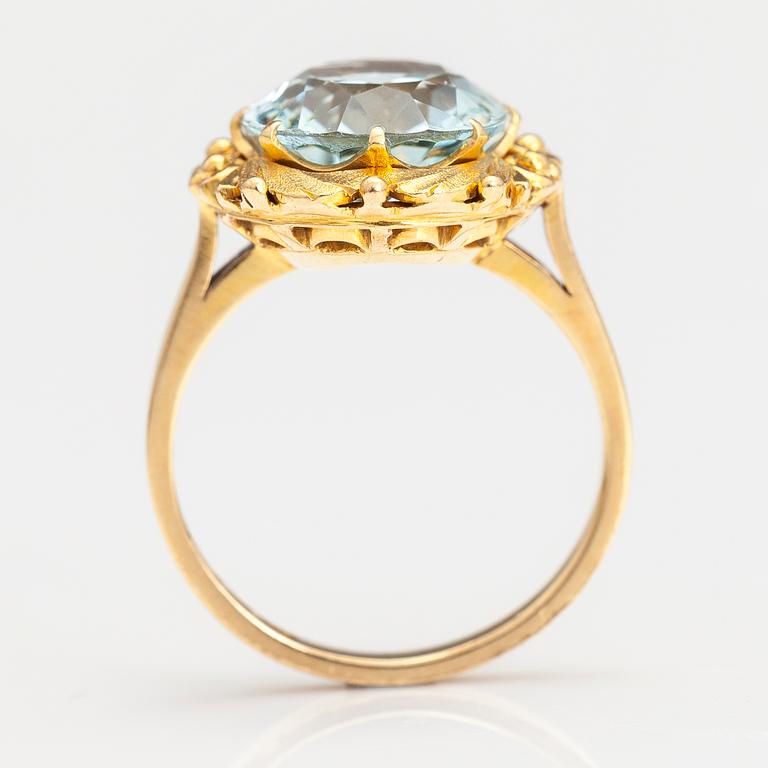 A TILLANDER, SORMUS, 18K kultaa, akvamariini n. 6.30 ct. Helsinki 1946.