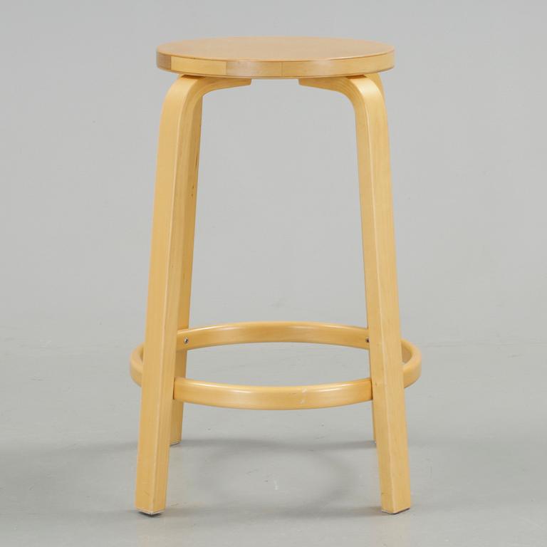 PALL, Alvar Aalto, Artek. Björk och böjträ.