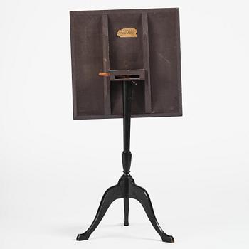 A Swedish early 19th century tilt-top table by J. Asplind.