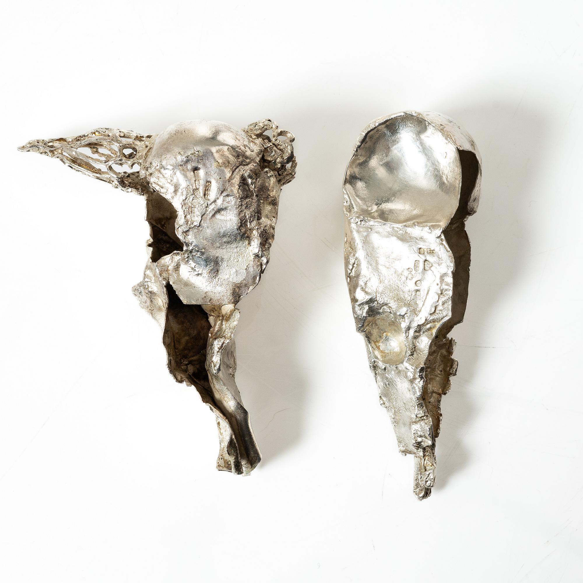 Lars Arby, skulpturer, 2 st, sterlingsilver, Göteborg 1982.