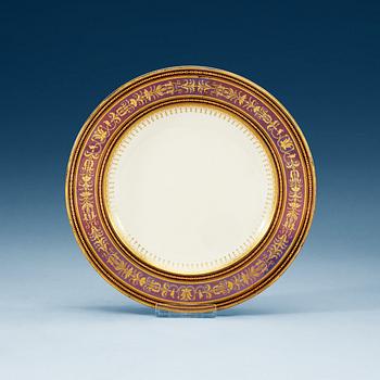 A Vienna porcelain dish, ca 1800.