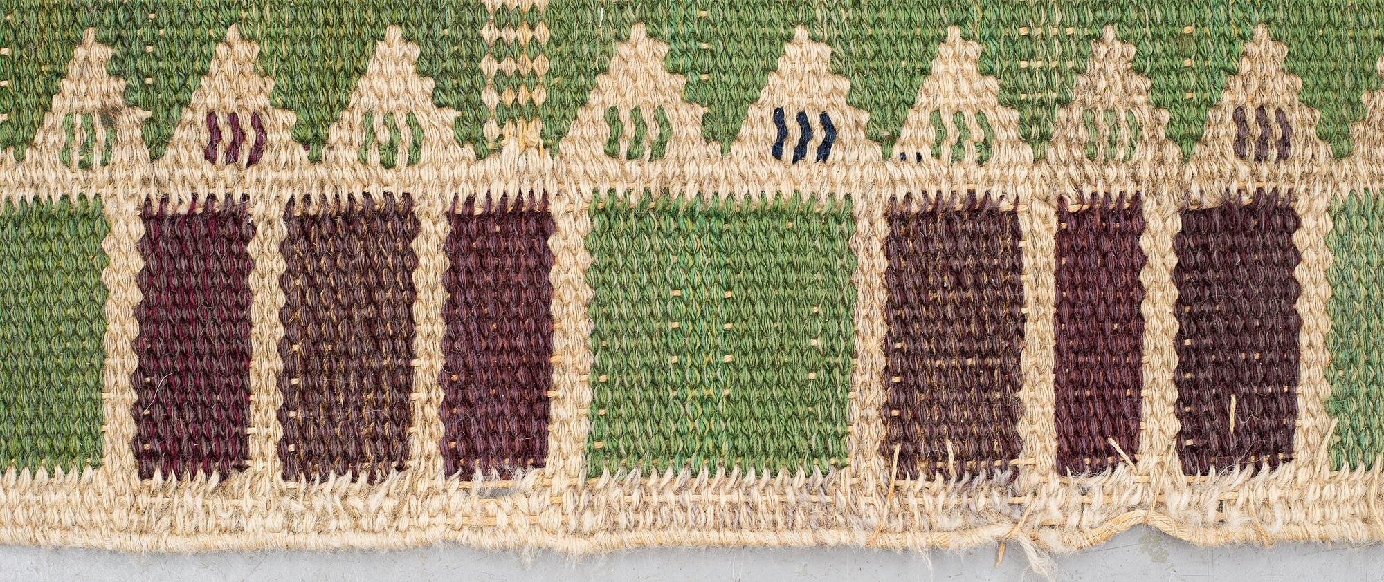 Barbro Nilsson, matto, "Salerno grön med enkel bård", flat weave, ca 295 x 197-198,5 cm, signed AB MMF BN.