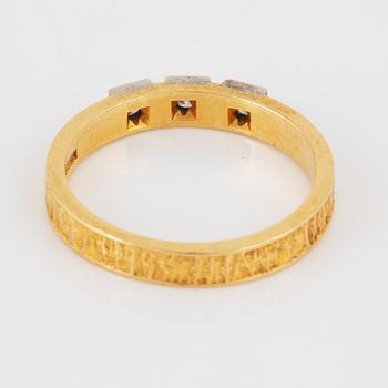 BJÖRN WECKSTRÖM, ring "Timanttikihla" 18K guld med briljantslipade diamanter. Lapponia.