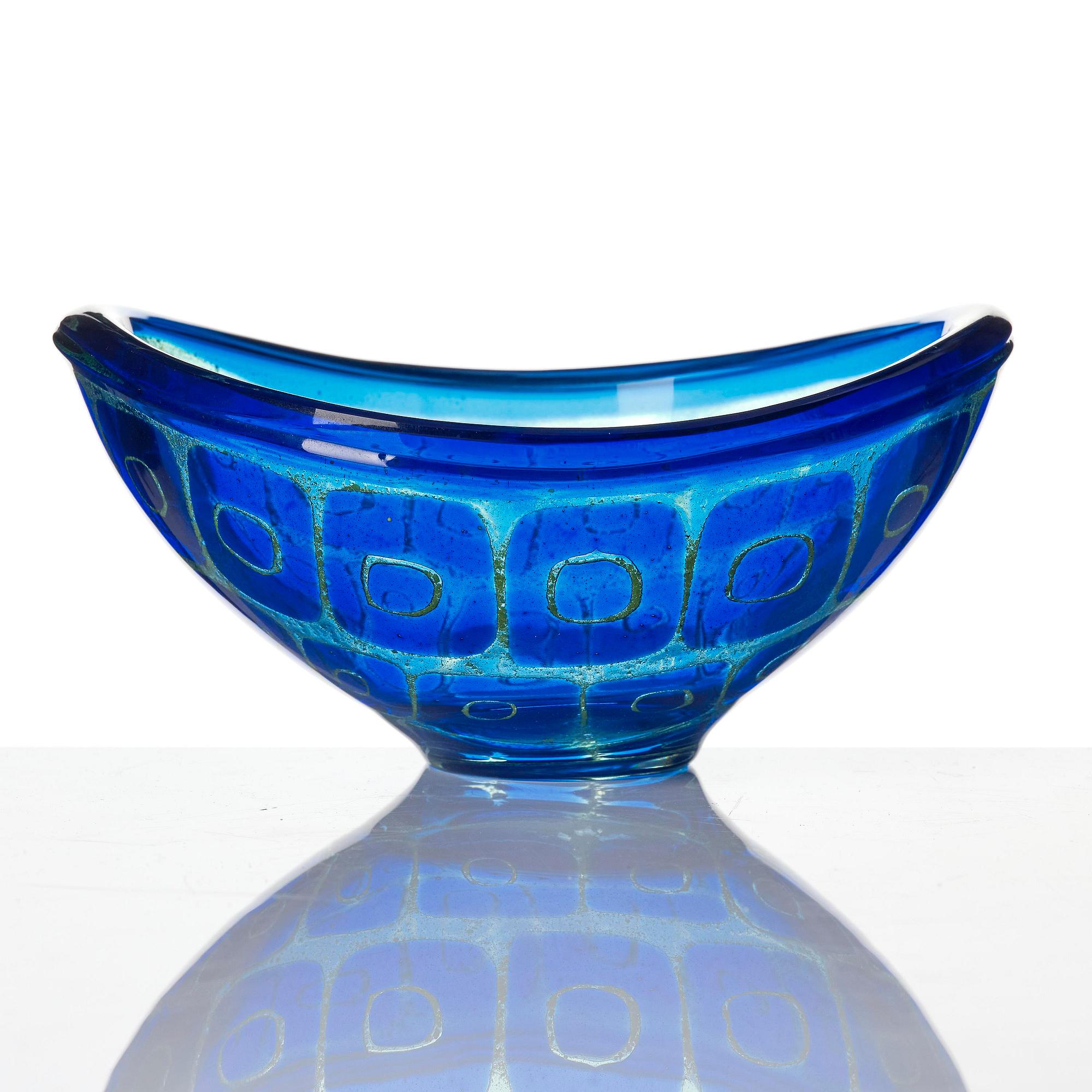 Sven Palmqvist, a ravenna glass bowl, Orrefors, Sweden, 1955, no 876.