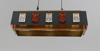 TAKLAMPA, sannolikt Erik Höglund, 1900-talets andra hälft. Längd 48 cm.