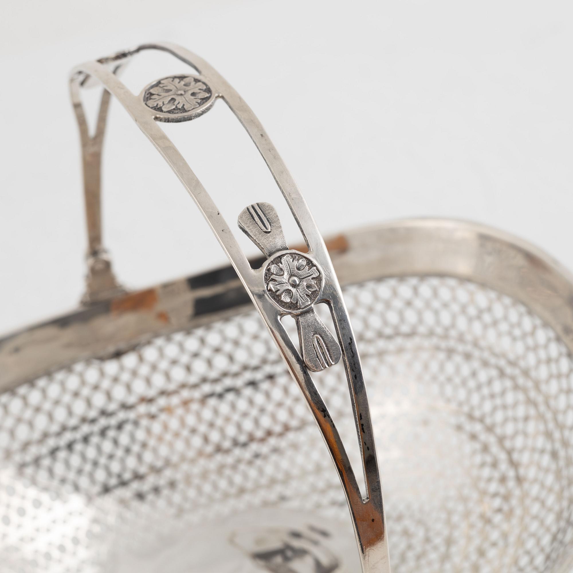 Korg, silver, St. Petersburg, tidigt 1800-tal.