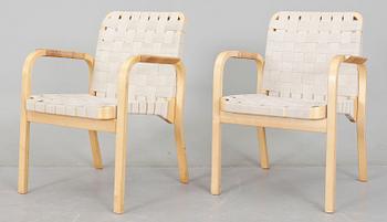 KARMSTOLAR, ett par, modell 45, Alvar Aalto.