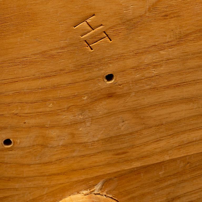 An oak stool by Ingvar Hildingsson, late 20th century.