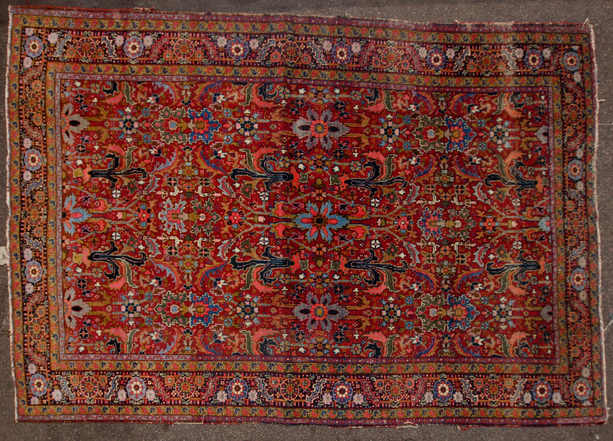 MATTA, Persisk. Ca 336x236 cm.