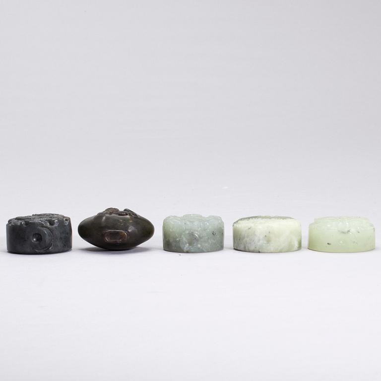 SNUSFLASKOR, 5 st, serpentinsten, 1900-talets slut.