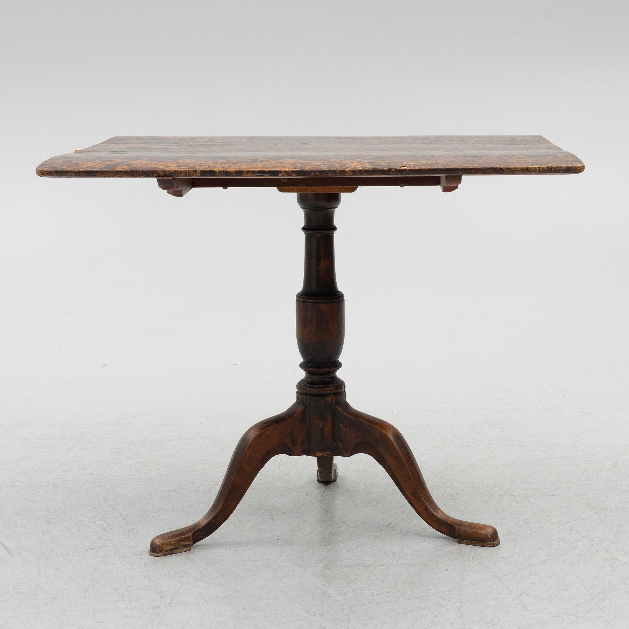 A folding table, Mälardalen, first half of the 19th century.