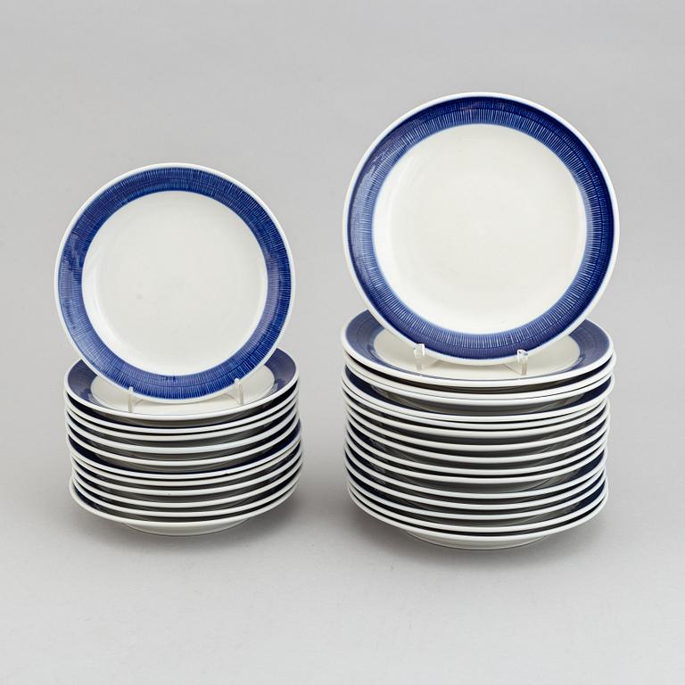 Hertha Bengtson, tallrikar, 44 st, "Koka", Rörstrand.