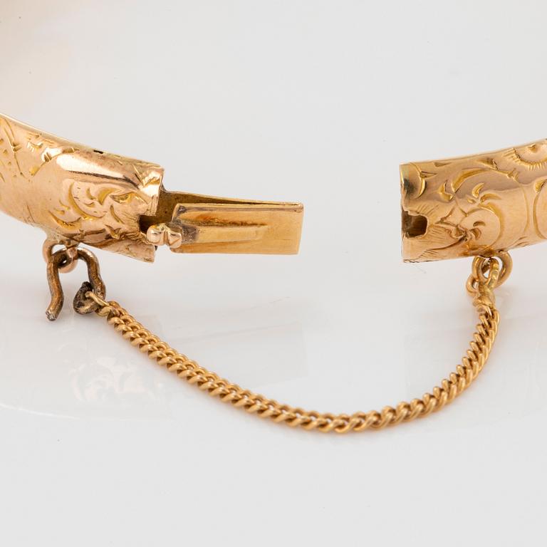 An 18K gold Möllenborg bracelet, 19th century.