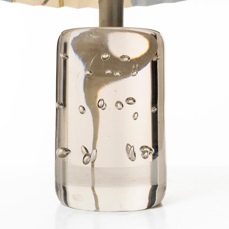 Josef Frank, table lamp, model "1819", Svenskt Tenn 1930s-40s.