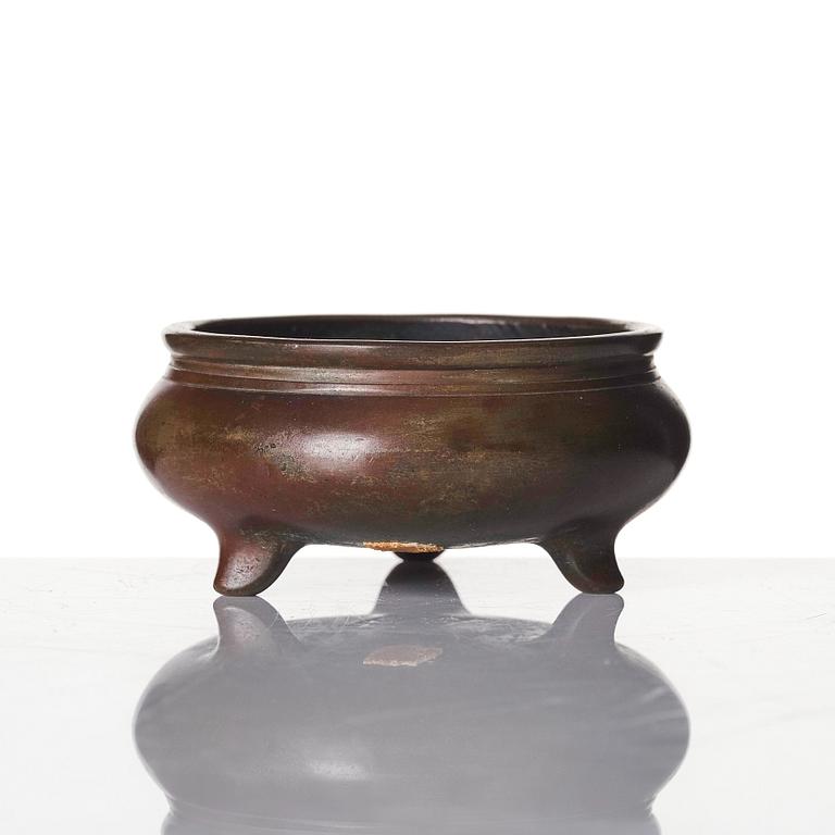 Rökelsekar, brons. 1600-/1700-tal.