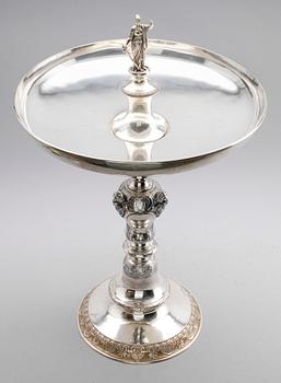 BORDSUPPSATS, silver, EM O Möller, Malmö 1911. Vikt ca 2580 gram.