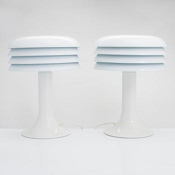 Hans-Agne Jakobsson, a pair of the late 1900's table lamps "BN-26" for Markaryd.