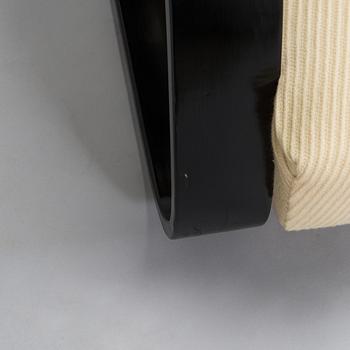 Alvar Aalto, fåtöljer ett par, "Tank chair" modell 400, Artek, 1970-tal.