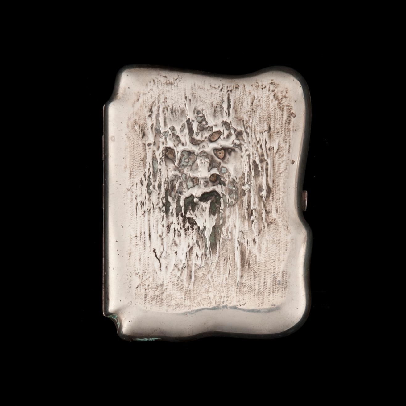 CIGARETTETUI, silver, Ryssland ca 1900.