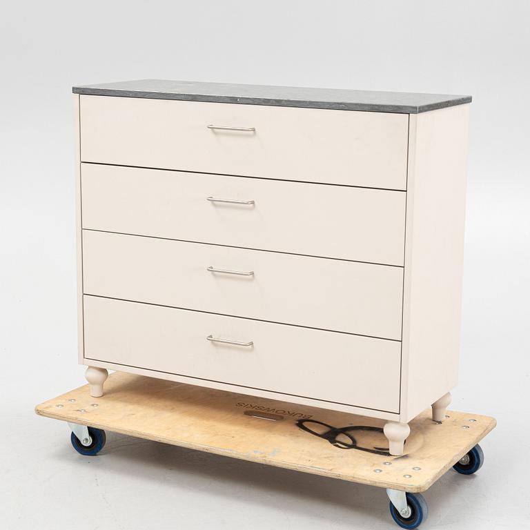 Nirvan Richter, byrå, "Opal", Norrgavel.