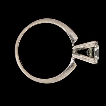 A brilliant cut diamond ring, 1.11 ct.
