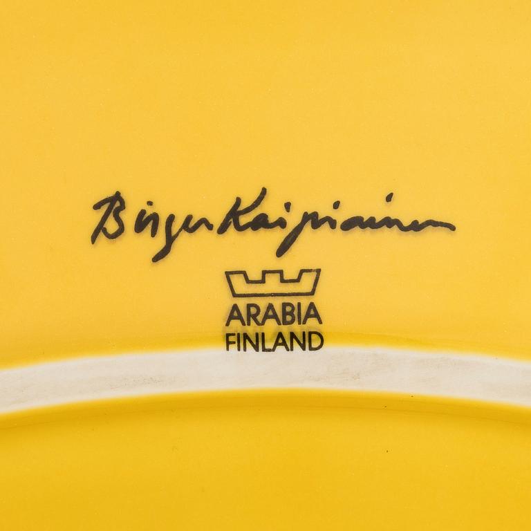 Birger Kaipiainen, jalallinen malja, "Florence", keramiikkaa, merkitty Birger Kaipiainen, Arabia Finland.