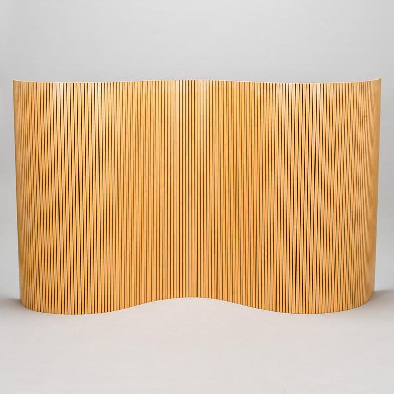 Sebastian Lönnqvist, skärm/rumsavdelare, "Sebastian", Martela, Finland.