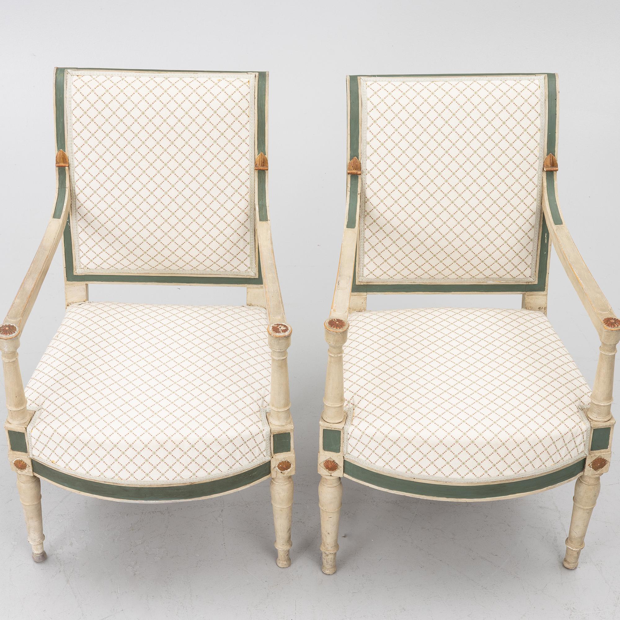 Karmstolar, ett par, directoire, Frankrike, sent 1700-tal.