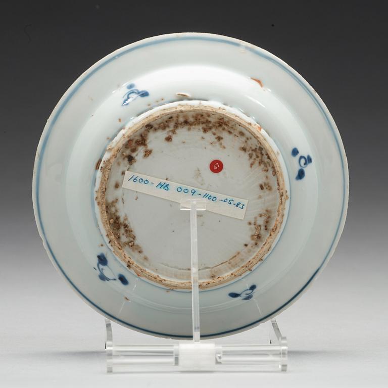 A blue and white dish, Ming dynasty, 17th Century.