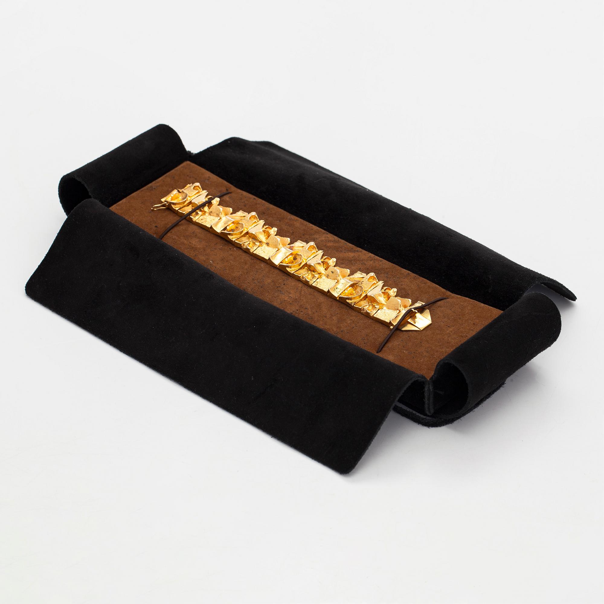 Björn Weckström, Armband, "Tenochtitlan", 18K guld. Lapponia 1970.