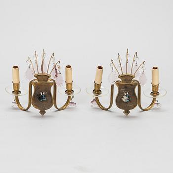 Paavo Tynell,  a pair of mid-20th century wall sconces '7151' for Taito Finland.