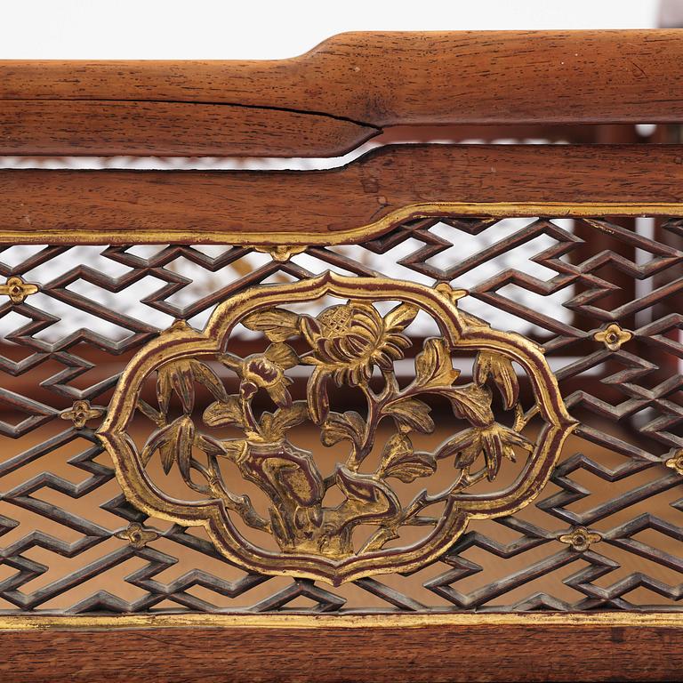 Dagbädd, hardwood. Qingdynastin, 1800-tal.
