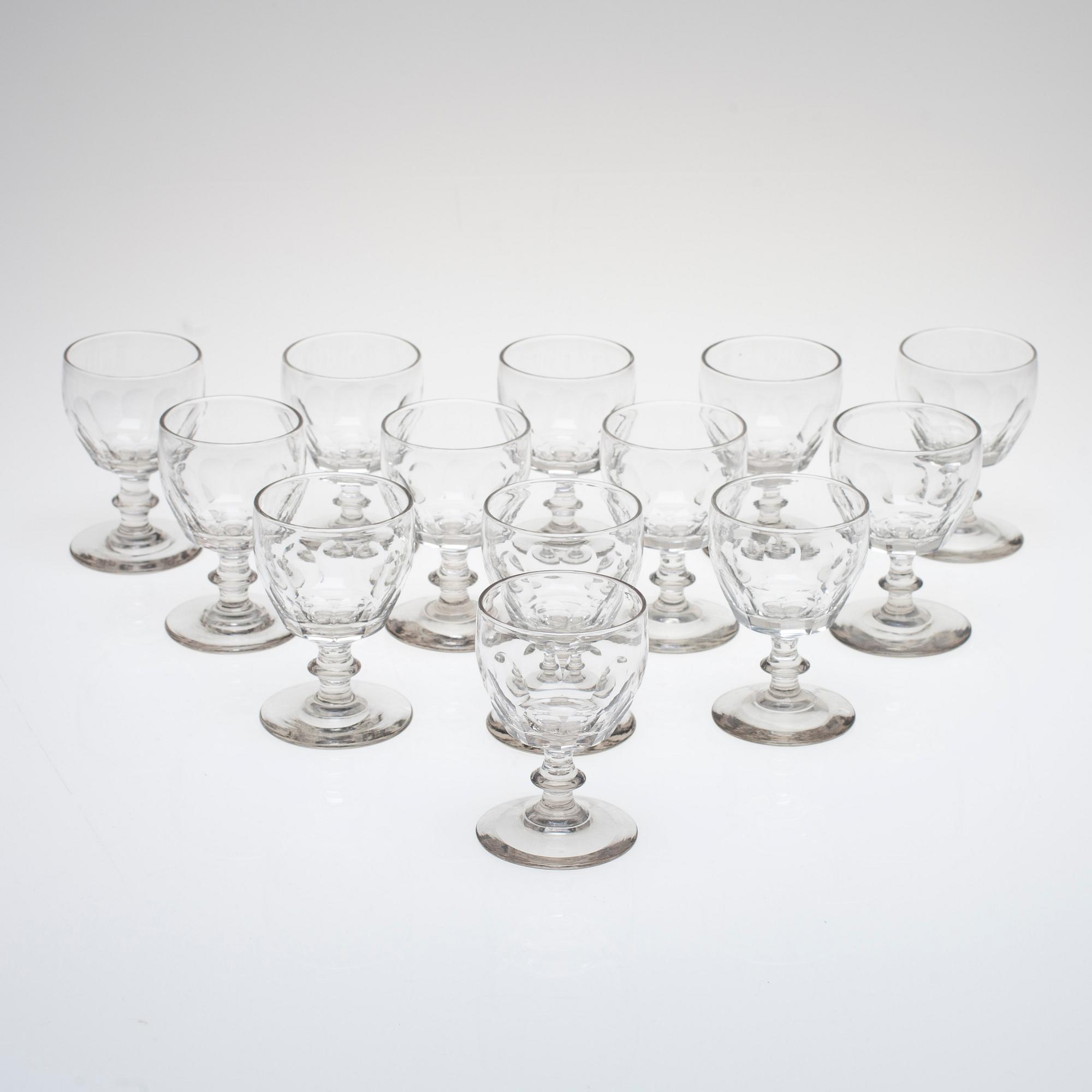 DRICKSGLAS, 13 st, 1800-talets slut.