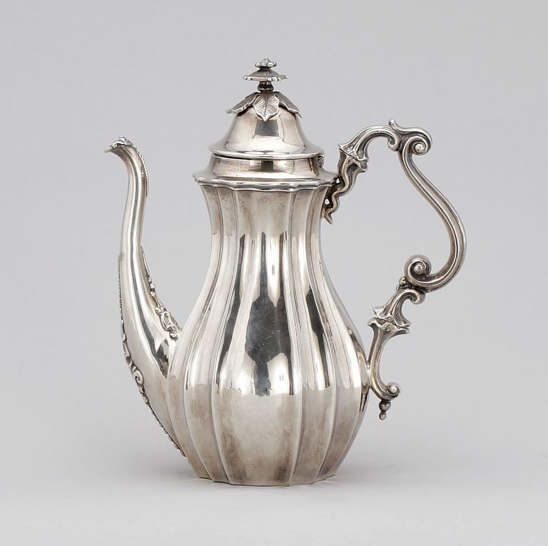 KAFFEKANNA, silver, nyrokoko, Gustav Möllenborg, Stockholm, 1848, vikt ca 513g.