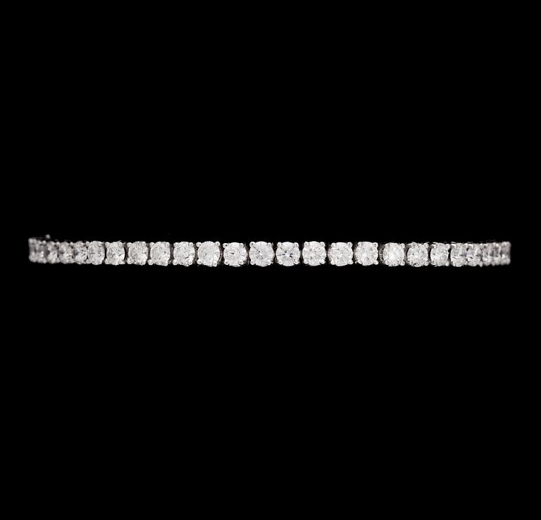 A brilliant cut diamond bracelet, tot. 6.05 cts.