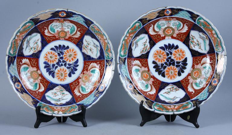 FAT, ett par, porslin, Japan, 1800/1900-tal.